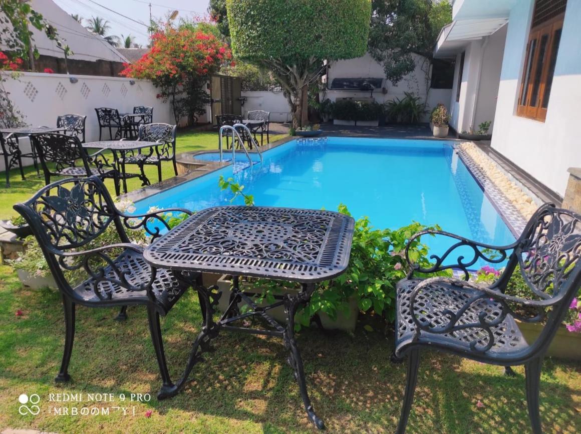 Suriya Arana Bed & Breakfast Negombo Exterior foto