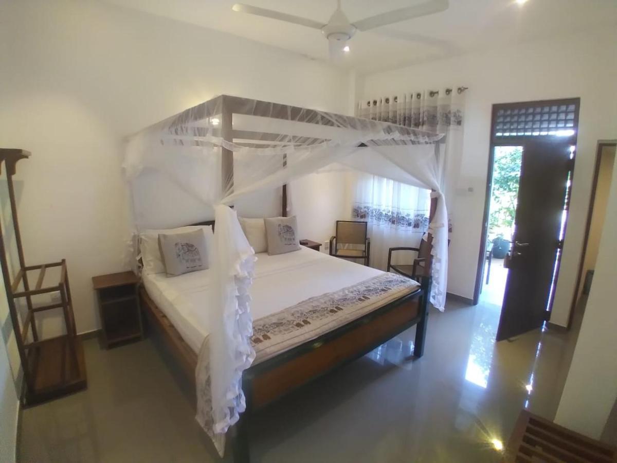 Suriya Arana Bed & Breakfast Negombo Exterior foto