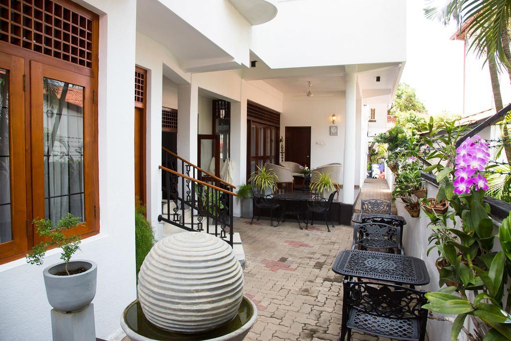 Suriya Arana Bed & Breakfast Negombo Exterior foto