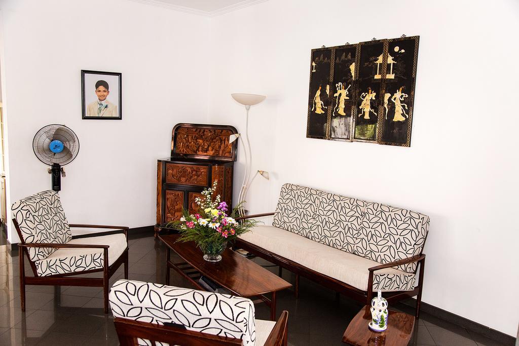 Suriya Arana Bed & Breakfast Negombo Exterior foto