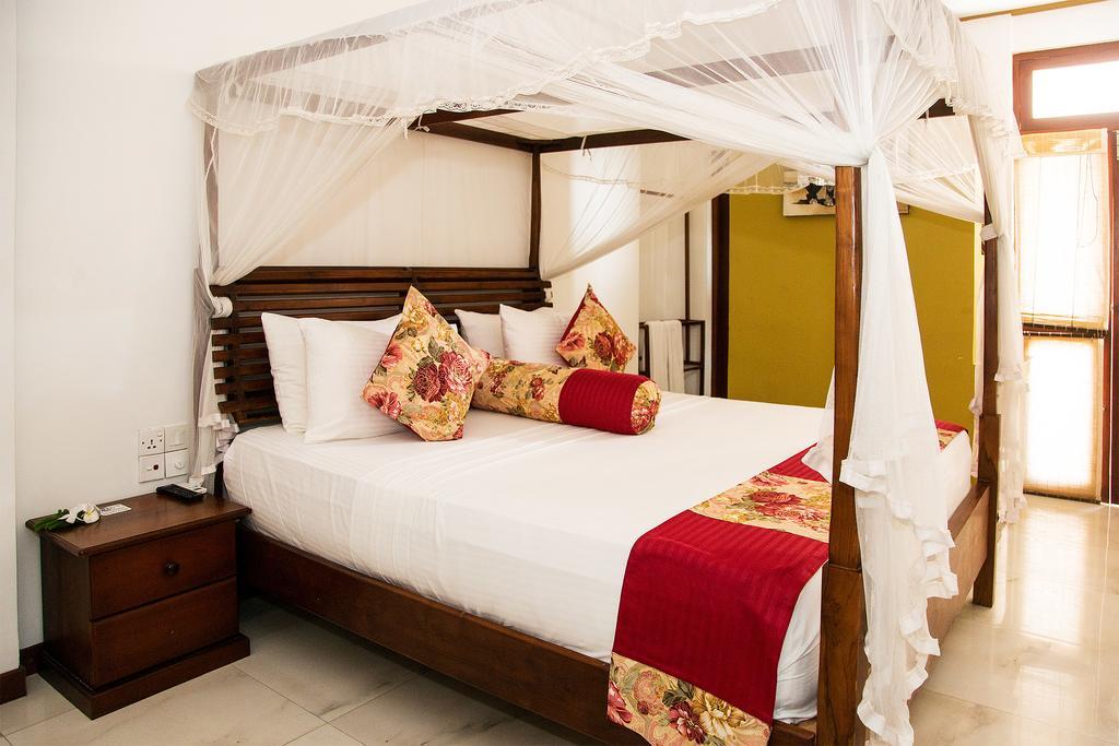 Suriya Arana Bed & Breakfast Negombo Exterior foto