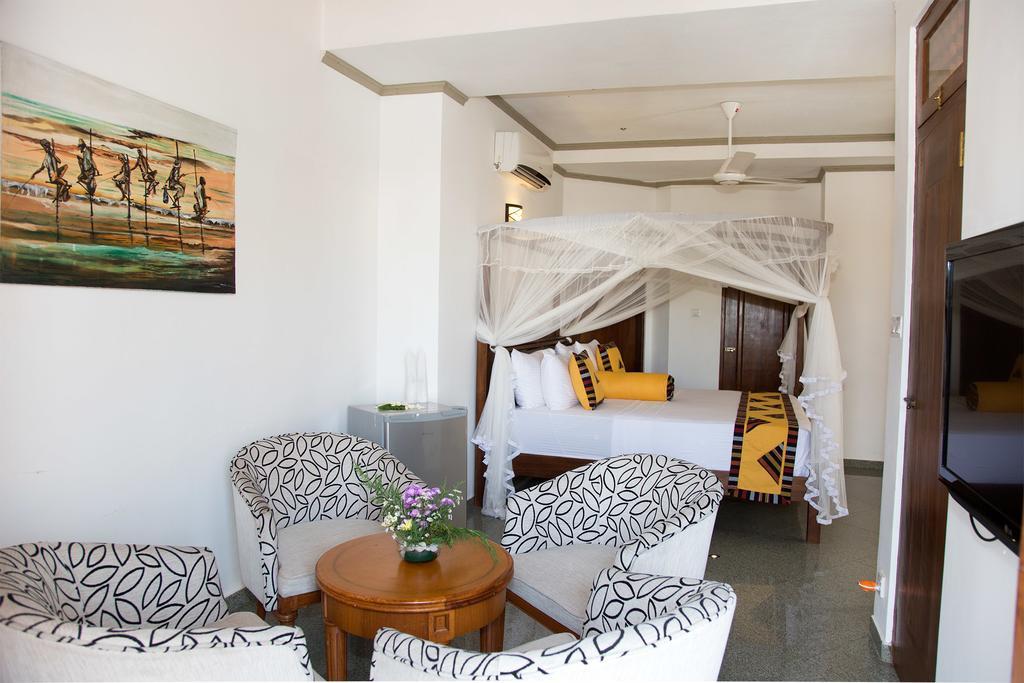 Suriya Arana Bed & Breakfast Negombo Exterior foto